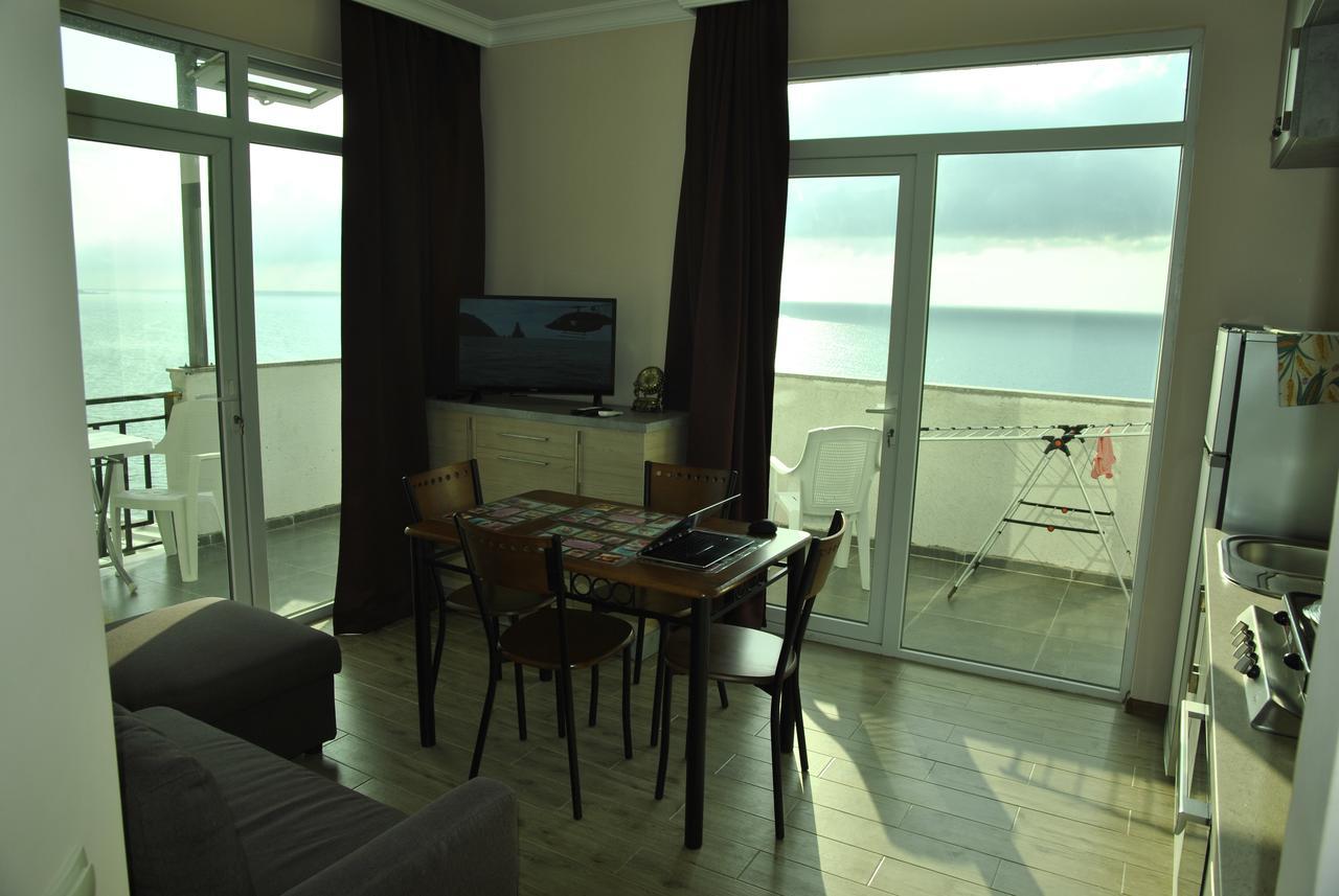 The View Apartment Makhinjauri Eksteriør bilde